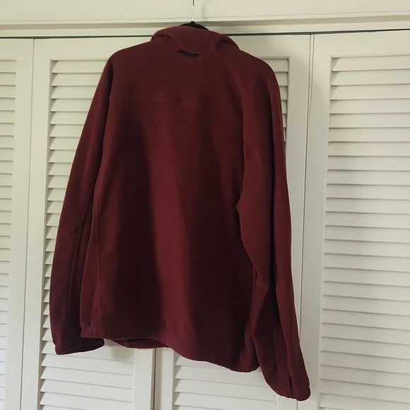 L.L. Bean Zip Up Burgundy Fleece XLT - Picture 7 of 8